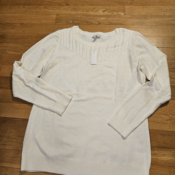 TALBOTS Cream Round Neck Lightweight Sweater Size Small New With Tags - Picture 6 of 7